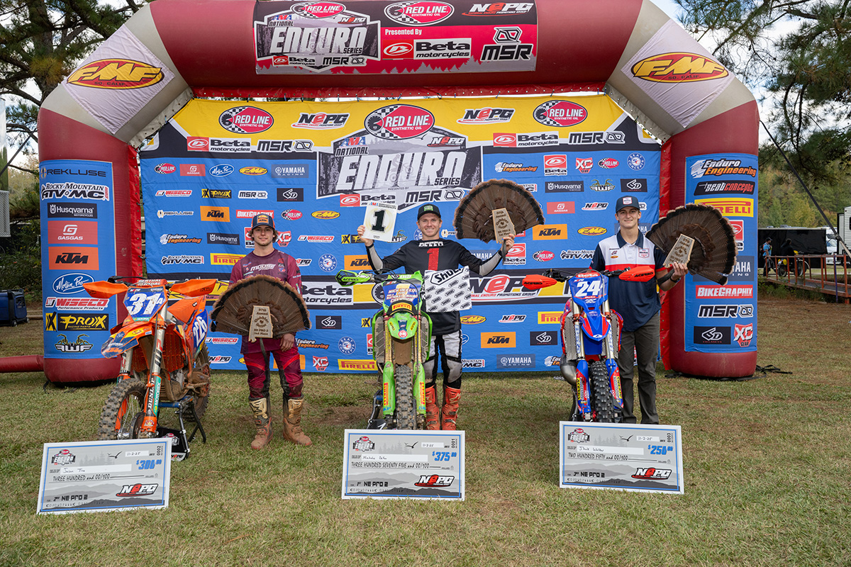 ne-pro-2-podium