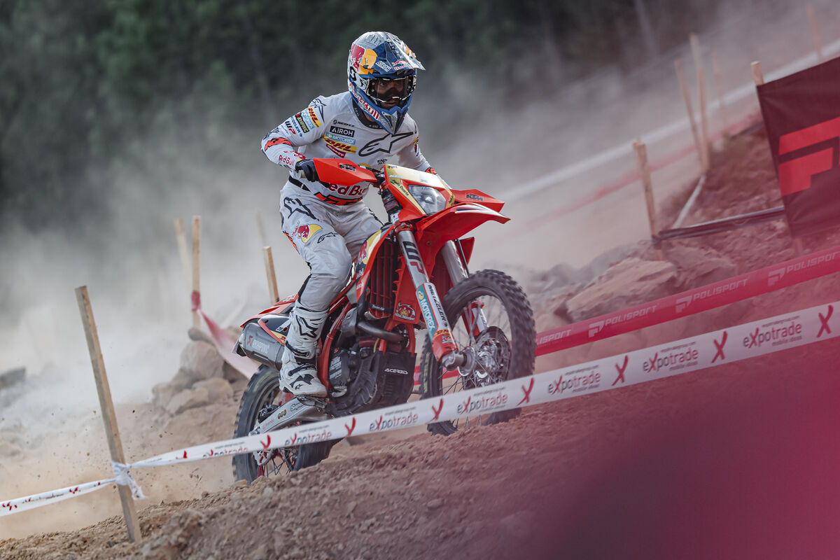 EnduroGP 2025 Results: Garcia Day 1 dust master in Vila de Rei – updated