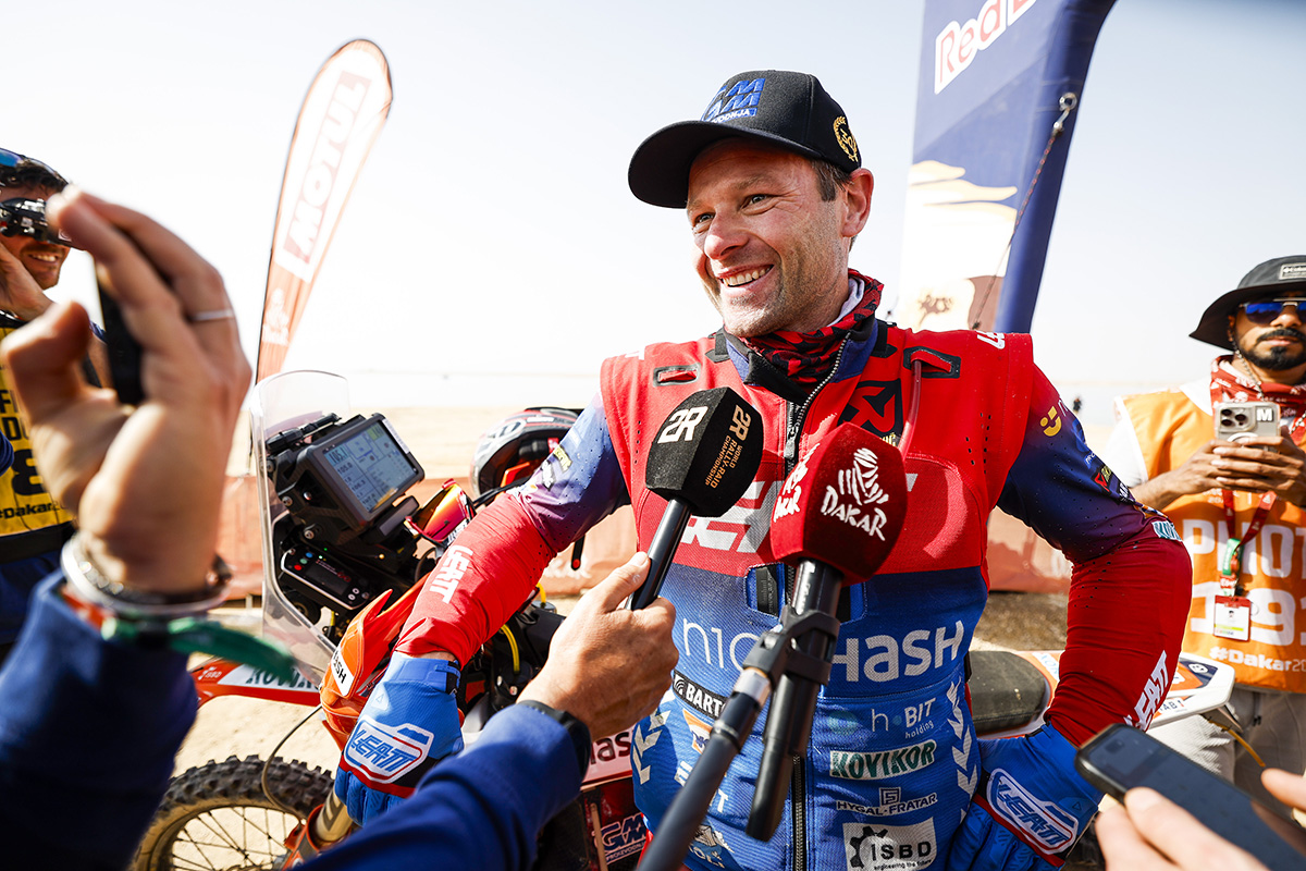 toni_mulec_dakar_2026_finish_20260117dak0057