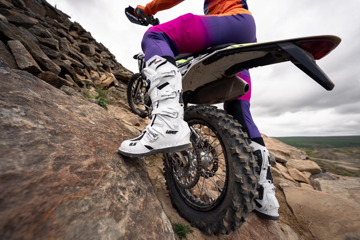 First look: New Leatt Moto 6.5 boots for enduro with stitched sole