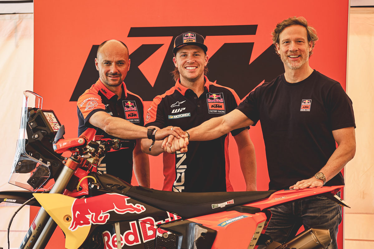 Daniel Sanders extends with Red Bull KTM Factory Racing
