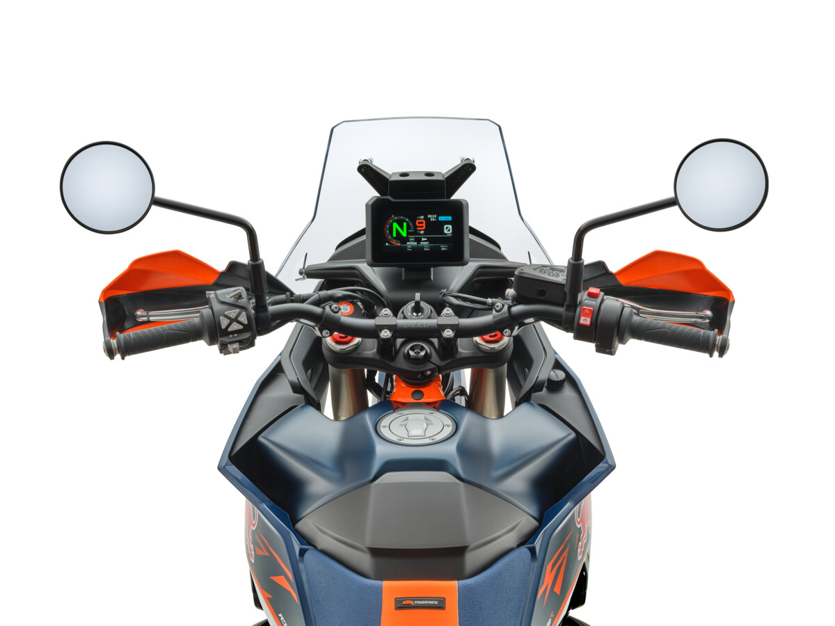 736672_2026-ktm-890-adventure-r-rally-_global_eu_studio