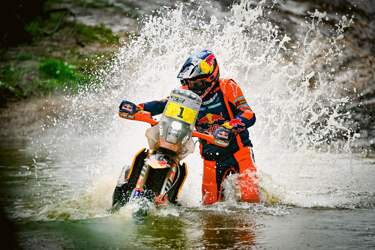 2026 Rally-Raid Portugal: Old School Skills Sees Sanders Take Soggy Stage 1