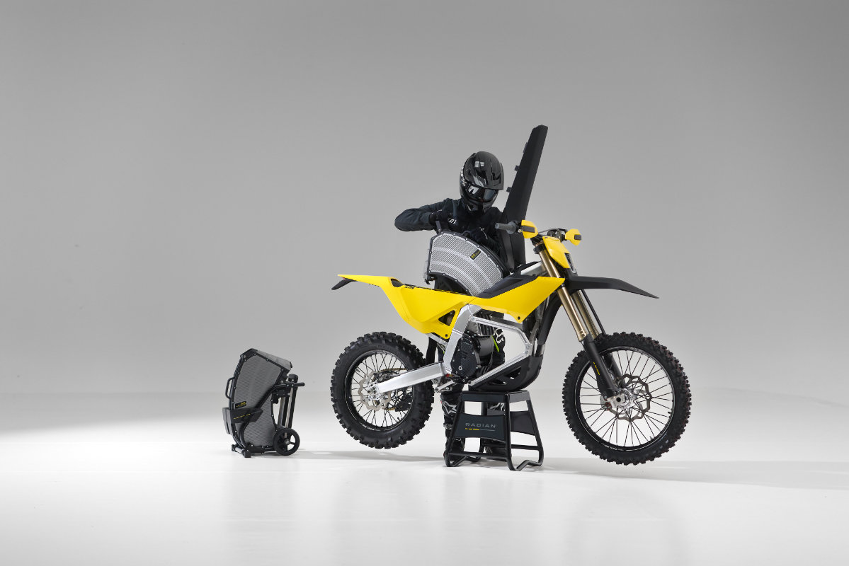 radian_01_studio_10572